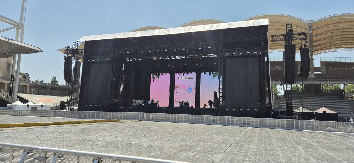 Positiv Festival NRJ — Dushow · Matmut Stadium, Lyon (photo 2)